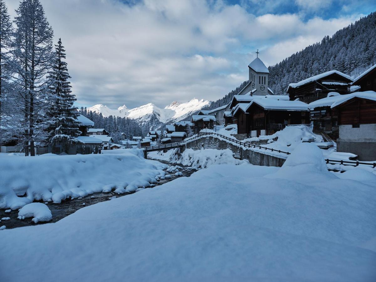 Hotel Edelweiss Blatten Loetschental Exterior photo